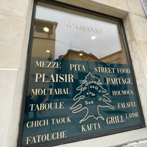 vitrophanie-restaurant-avignon.jpg