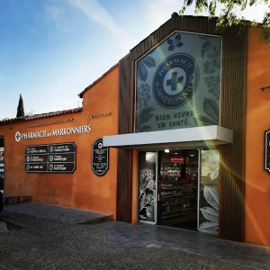 pharmacie-des-Marronniers-Robion-vaucluse-.jpg