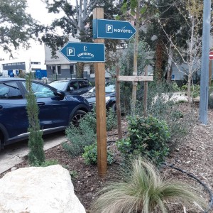 plaques-directionnelles-Avignon--.jpg